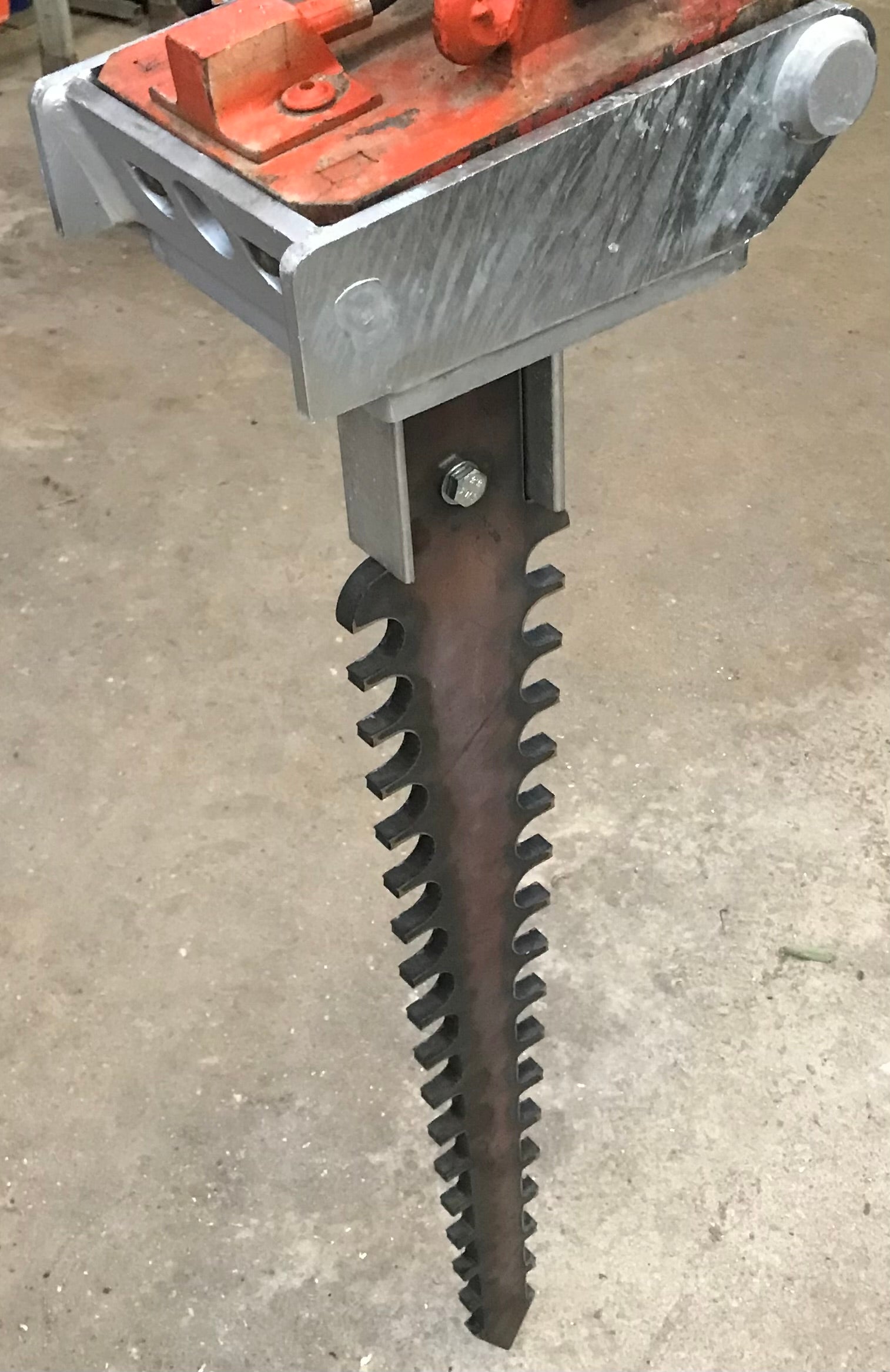 Wurzel Säge 75cm für Lönartz Universalhalter für Minibagger
