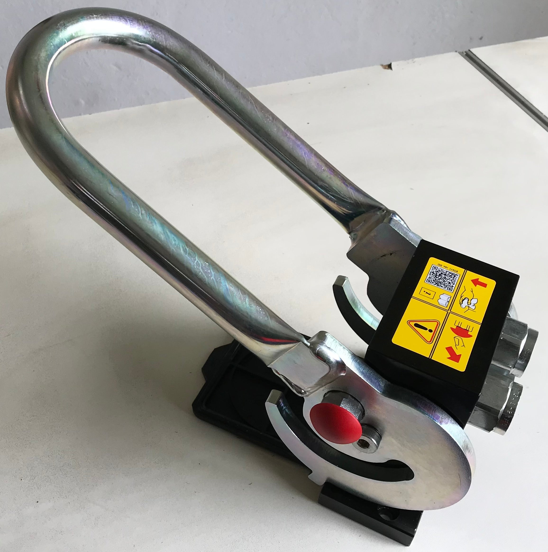 Maschinenseitiger Hydraulik Schnellkuppler Faster P508 mit Lecköl