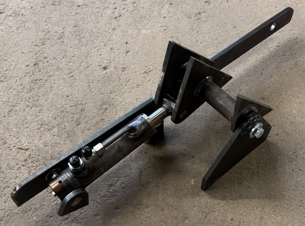 Lönartz Hydraulische 90° Schwenkvorrichtung für Minibagger bis 3t