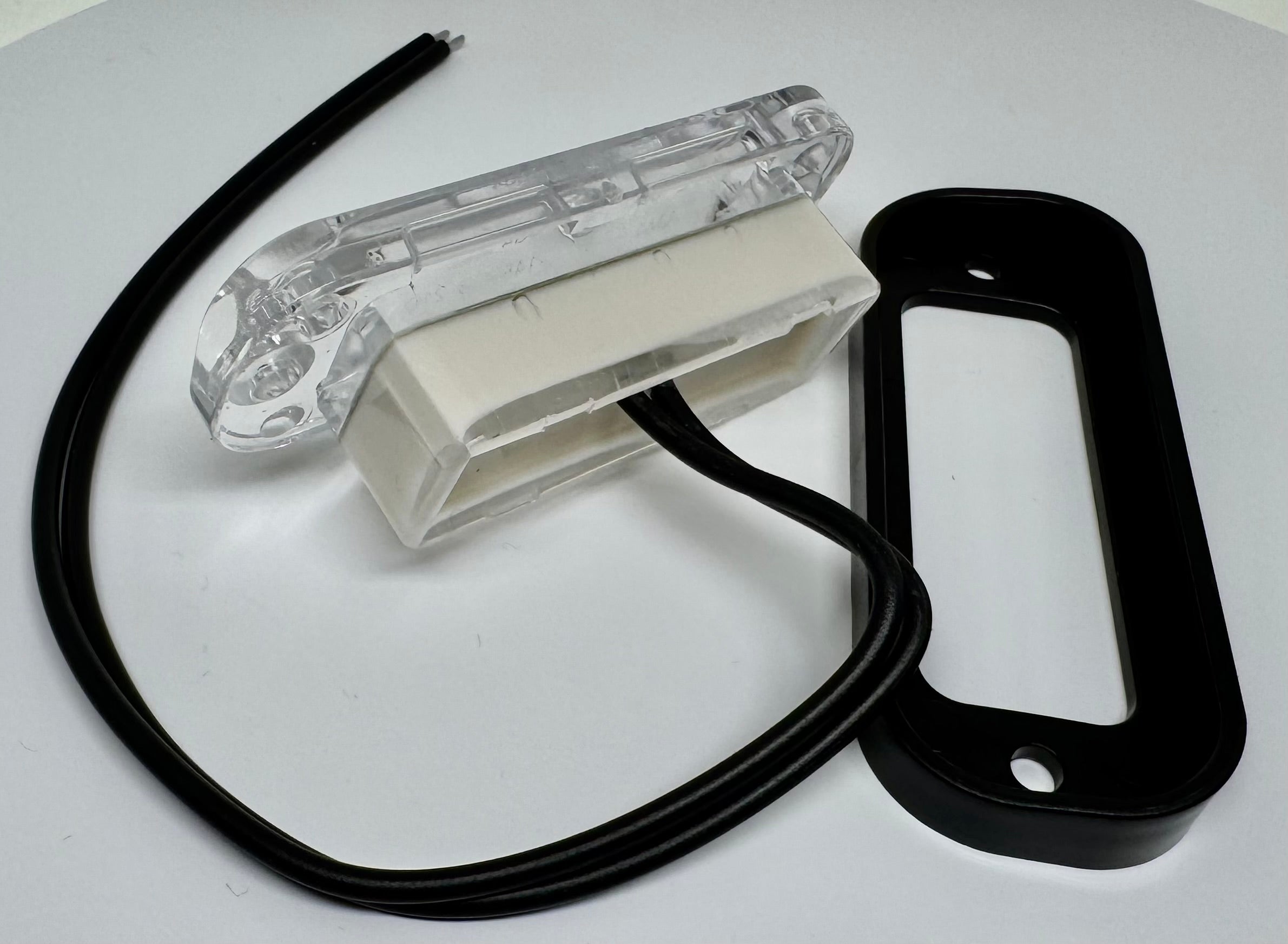 LED Kennzeichenleuchte 12/24V 80x30mm WAS W133 - 982