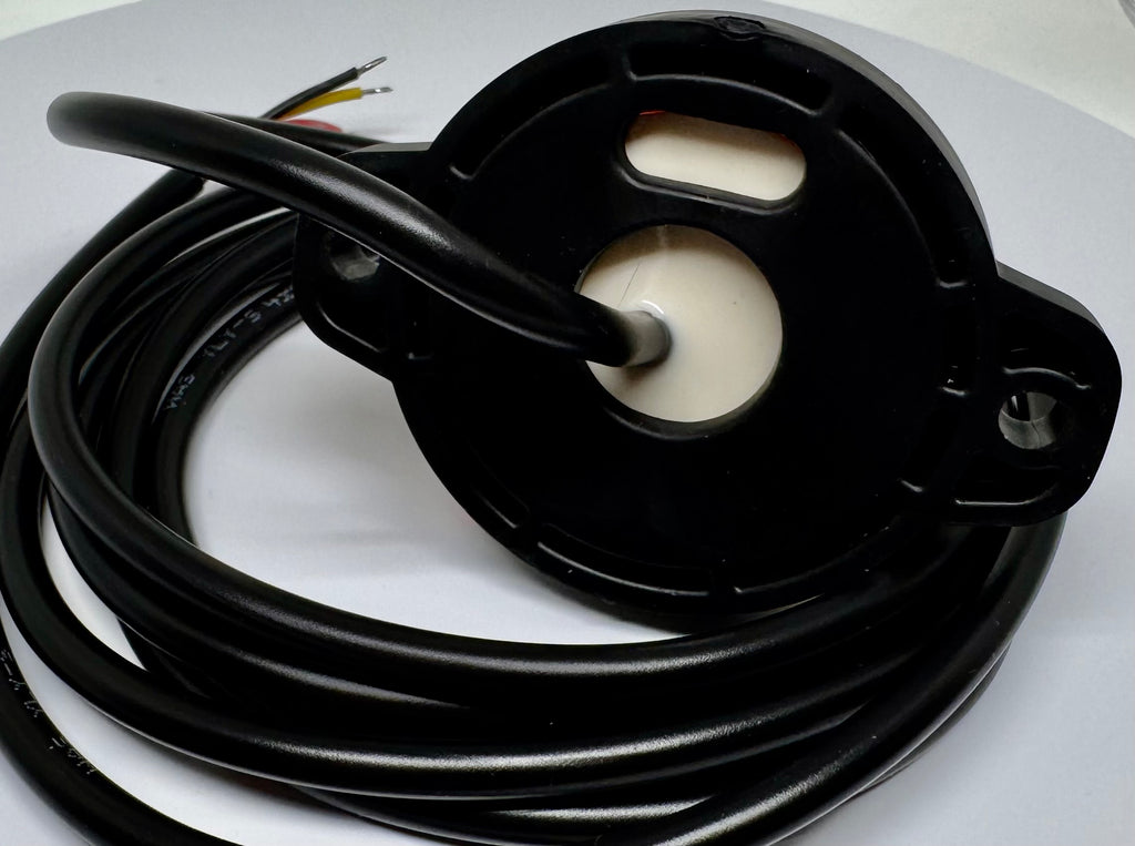 Kompakte LED 12/24V Mehrfunktions Rückleuchte 2m Kabel (Position, Blinker, Bremse) WAS W236 1531 R S1 2A